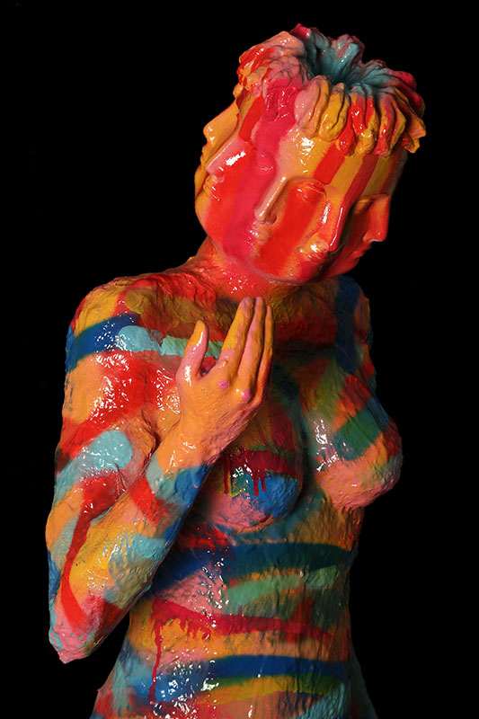 The multi face woman from Beyond me series/metal, fiberglass, synthetic Resin, acrylic Spray paint with Transparent Color Coating/ 50.30.170cm
